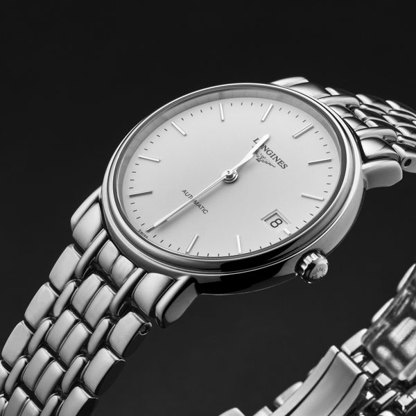 Longines Presence L4.821.4.12.6